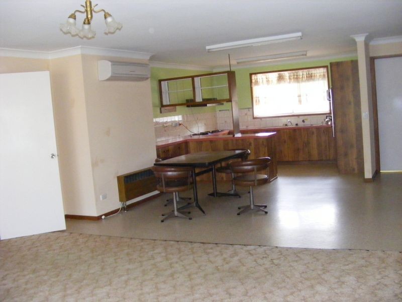 20 Ballanya Avenue, Goulburn NSW 2580