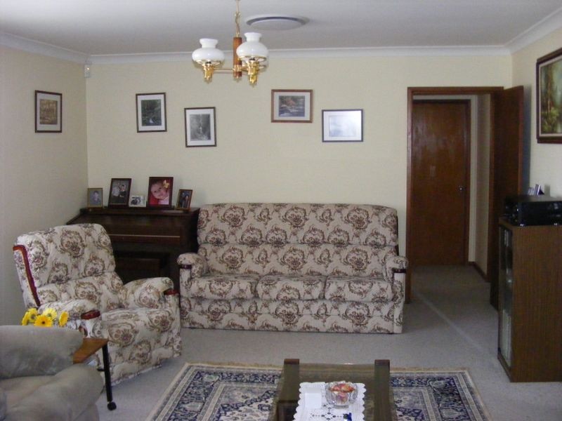 7 Tara Place, Goulburn NSW 2580