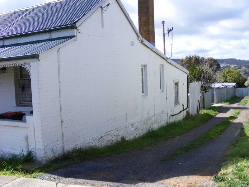 27 Auburn Street, Goulburn NSW 2580