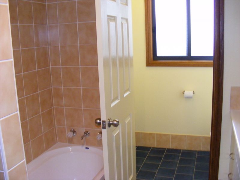 3 Grogan Place, Gunning NSW 2581