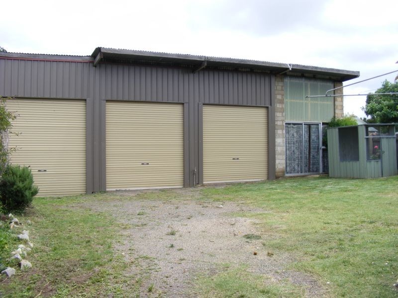 6 Glebe Avenue, Goulburn NSW 2580