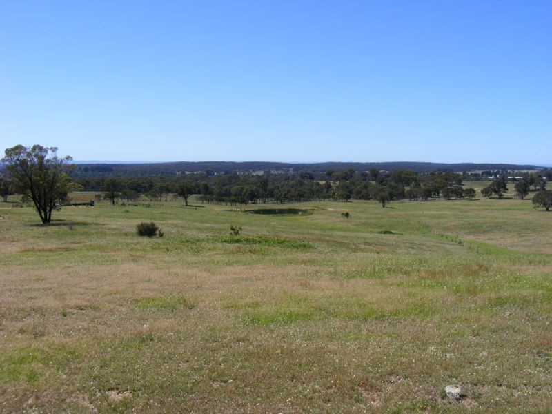 221 Bullamalita Avenue, Bannaby NSW 2580