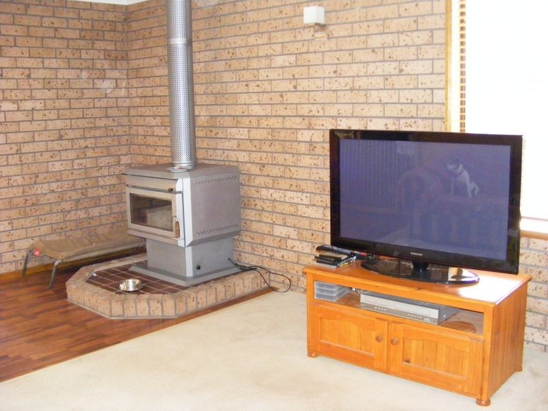 17 Grant Parade, Goulburn NSW 2580