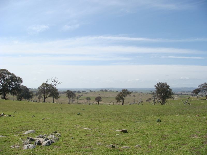 Pinch Hill Hume Highway, Gunning NSW 2581