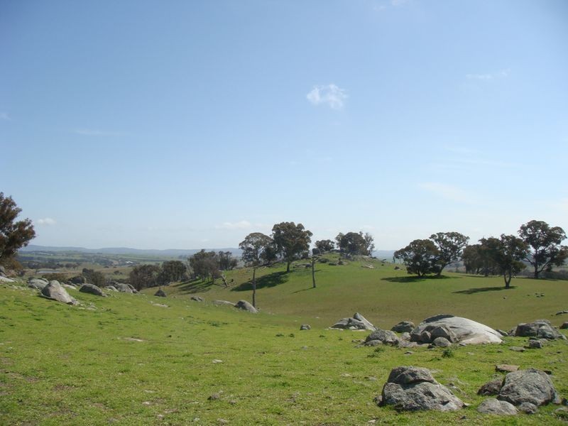 Pinch Hill Hume Highway, Gunning NSW 2581