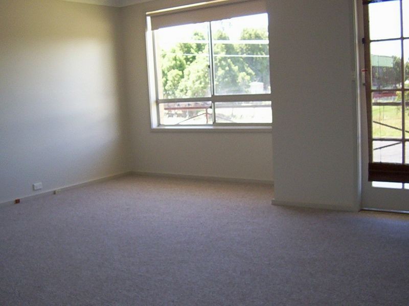 15 Avoca Street, Goulburn NSW 2580