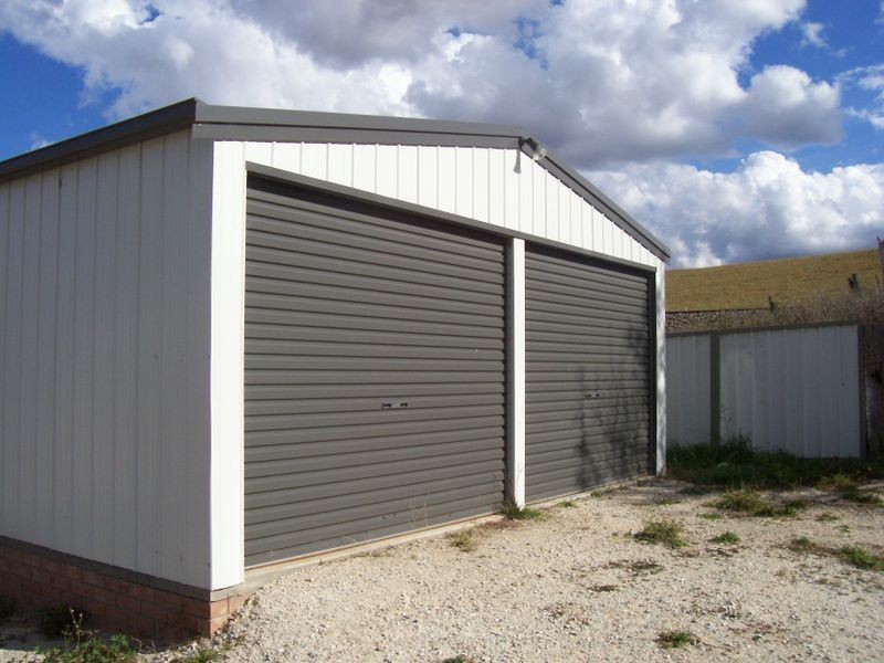 2739 Braidwood Road, Lake Bathurst NSW 2580