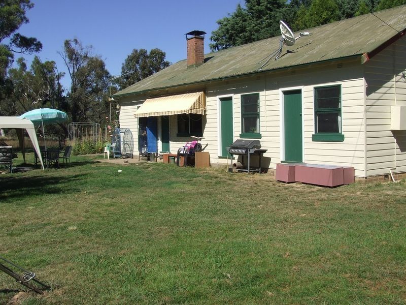 589 Covan Creek Road, Lake Bathurst NSW 2580