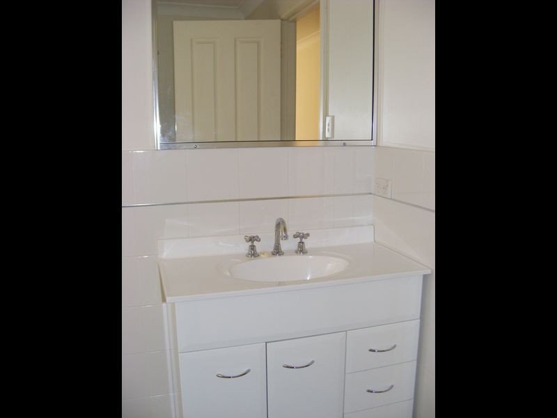 2/19 Faithfull Street, Goulburn NSW 2580