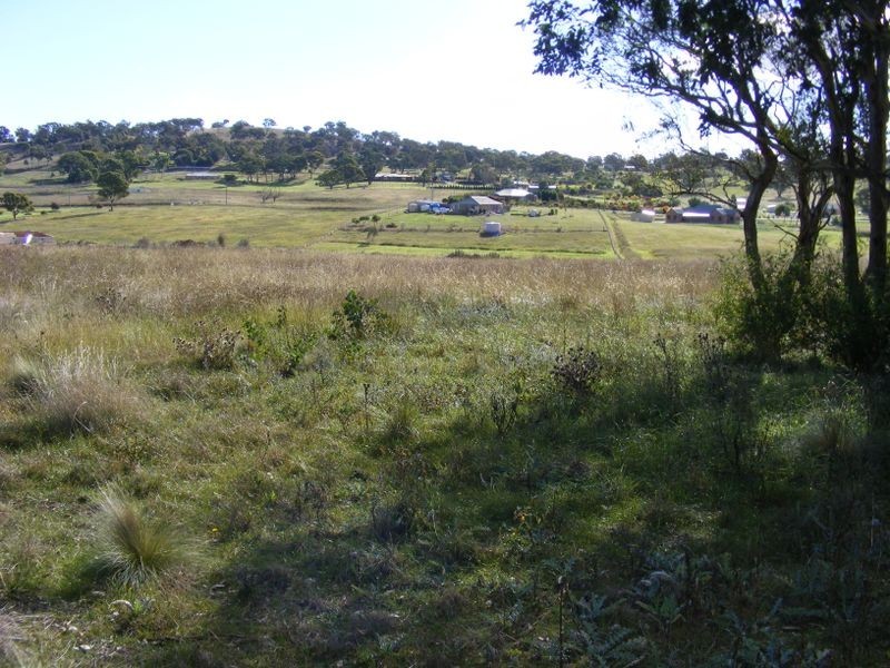 76 Greendale Crescent, Goulburn NSW 2580