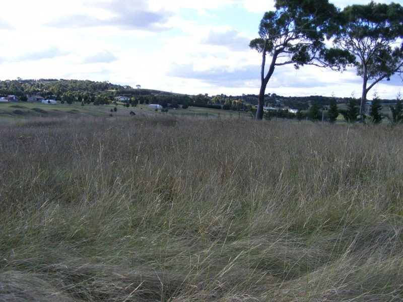 76 Greendale Crescent, Goulburn NSW 2580