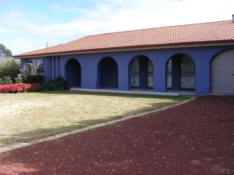 6 McDermott Drive, Goulburn NSW 2580