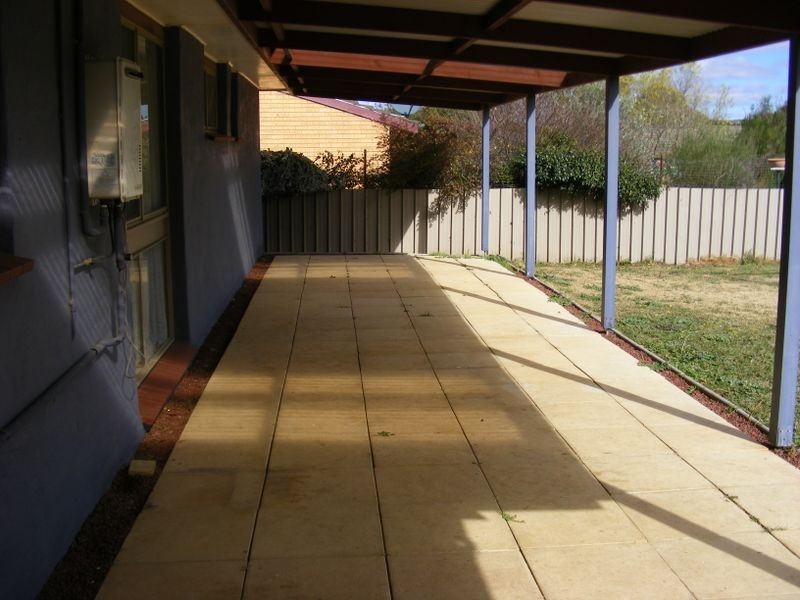 6 McDermott Drive, Goulburn NSW 2580