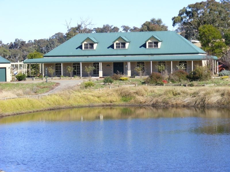 70 Tall Timber Drive, Goulburn NSW 2580