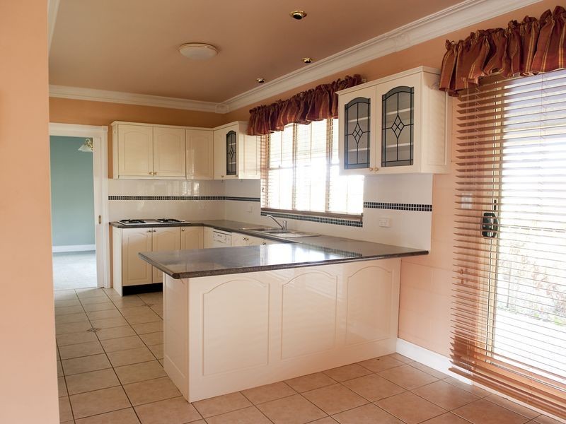 70 Tall Timber Drive, Goulburn NSW 2580