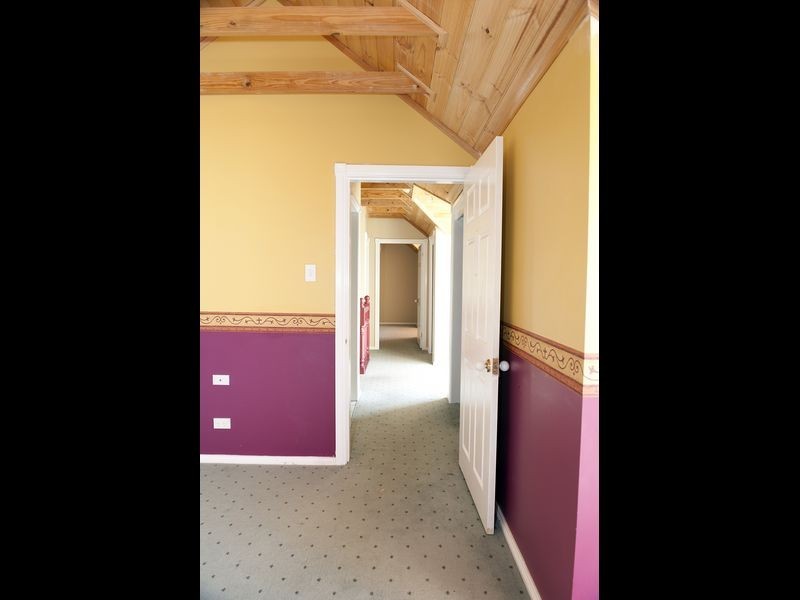 70 Tall Timber Drive, Goulburn NSW 2580