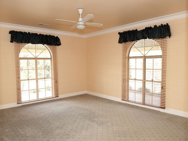 70 Tall Timber Drive, Goulburn NSW 2580