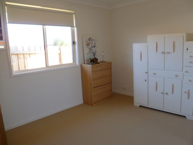 12 Stombuco Place, Goulburn NSW 2580