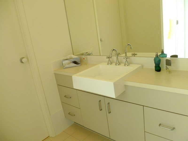 12 Stombuco Place, Goulburn NSW 2580