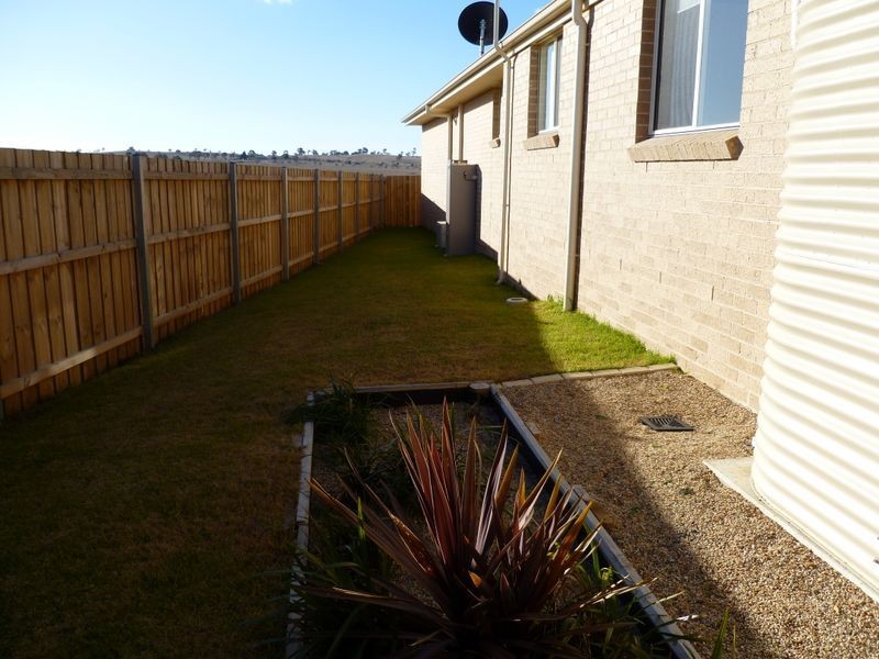 12 Stombuco Place, Goulburn NSW 2580