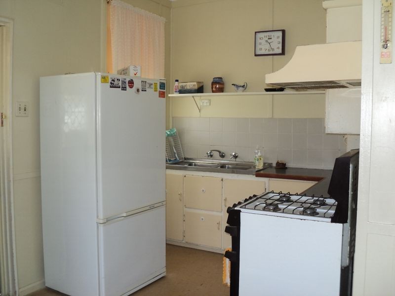 10 Martyr Street, Goulburn NSW 2580