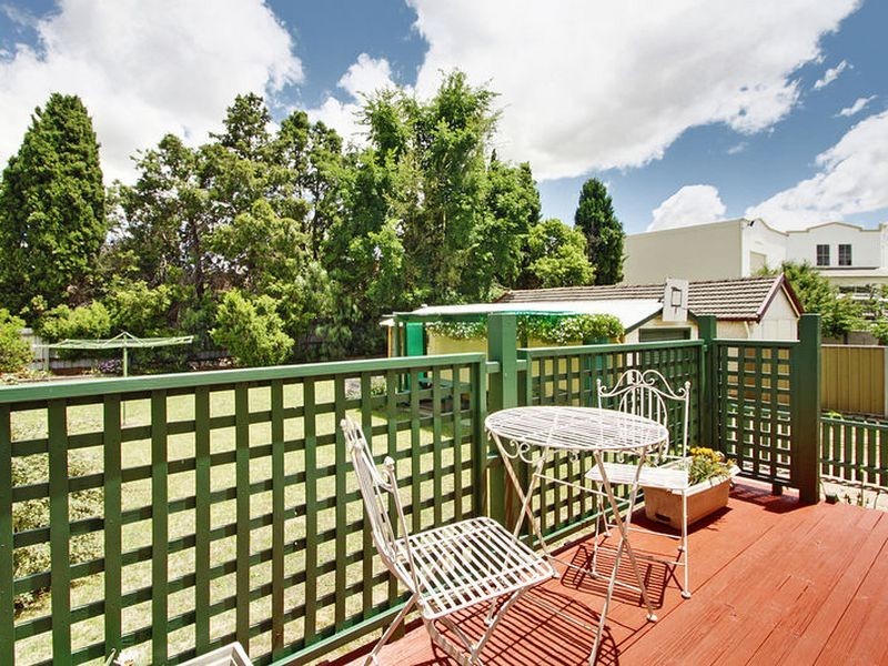 90 Clinton Street, Goulburn NSW 2580