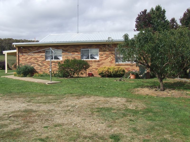 2 Ironmine Road, Crookwell NSW 2583