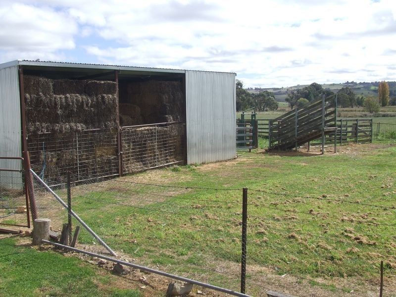 2 Ironmine Road, Crookwell NSW 2583
