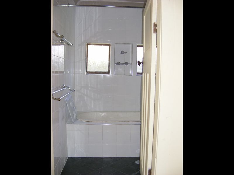 274 Combermere Street, Goulburn NSW 2580