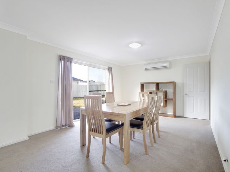13 Wright Place, Goulburn NSW 2580