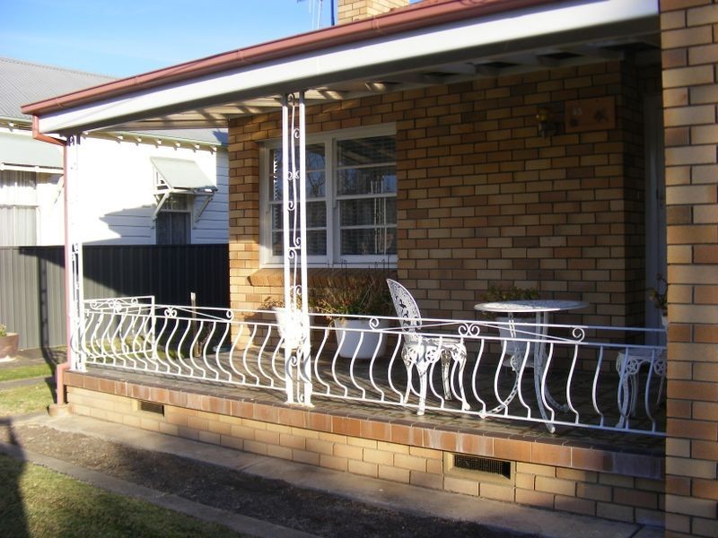 42 Opal Street, Goulburn NSW 2580