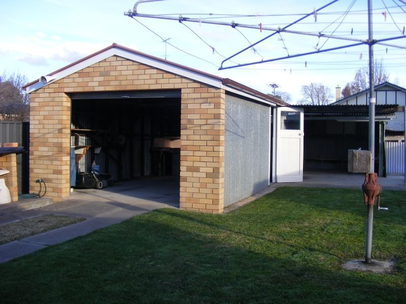 42 Opal Street, Goulburn NSW 2580