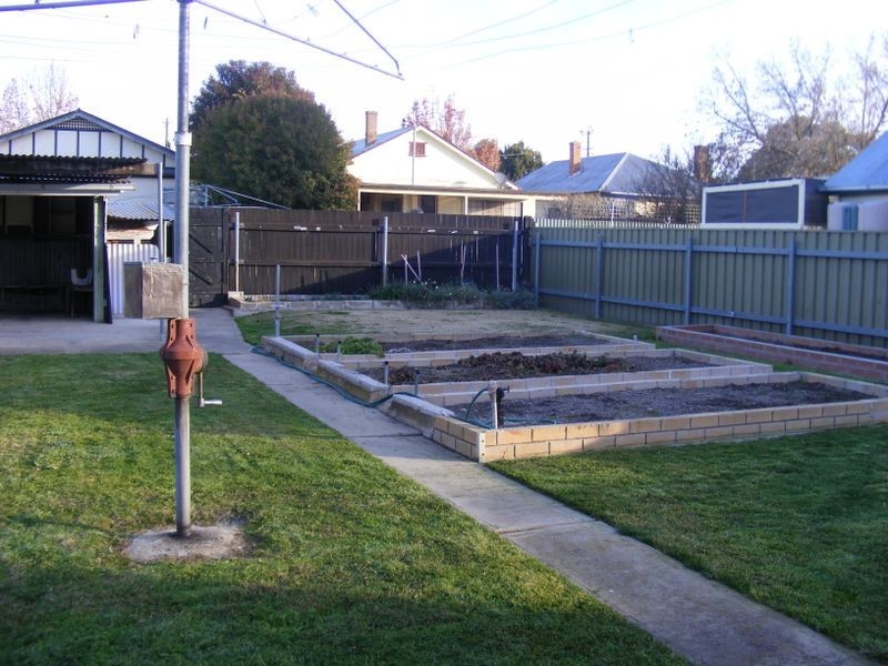 42 Opal Street, Goulburn NSW 2580