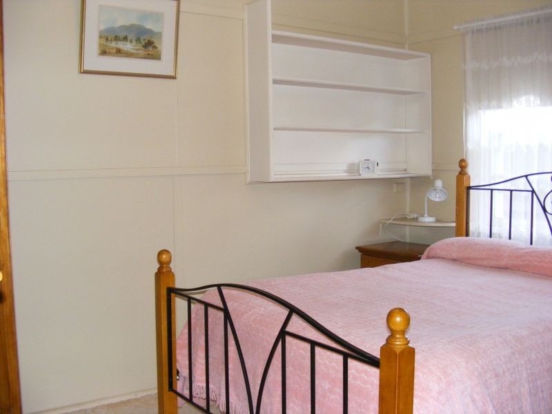 42 Opal Street, Goulburn NSW 2580