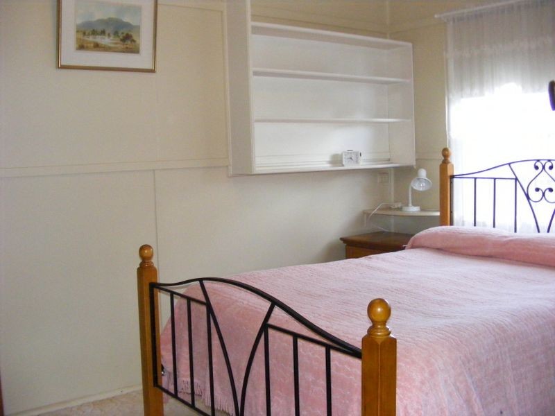 42 Opal Street, Goulburn NSW 2580