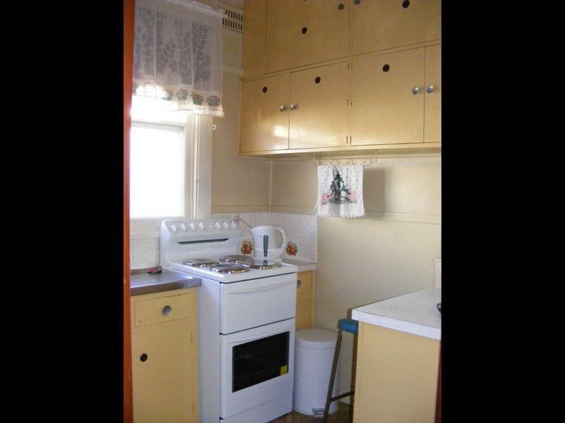 42 Opal Street, Goulburn NSW 2580