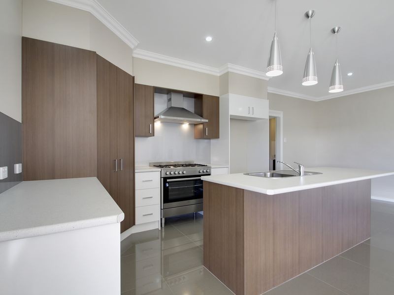 1 Mewburn Drive, Goulburn NSW 2580