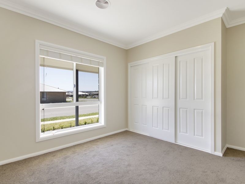 1 Mewburn Drive, Goulburn NSW 2580