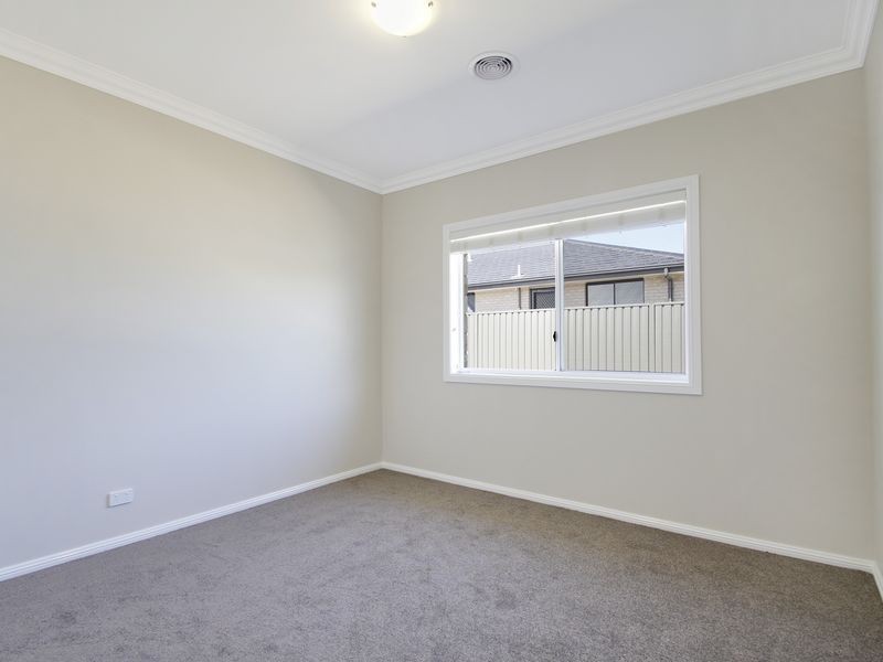 1 Mewburn Drive, Goulburn NSW 2580