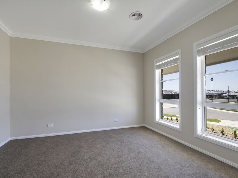 1 Mewburn Drive, Goulburn NSW 2580