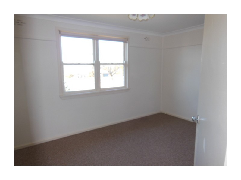 68 Hume Street, Goulburn NSW 2580