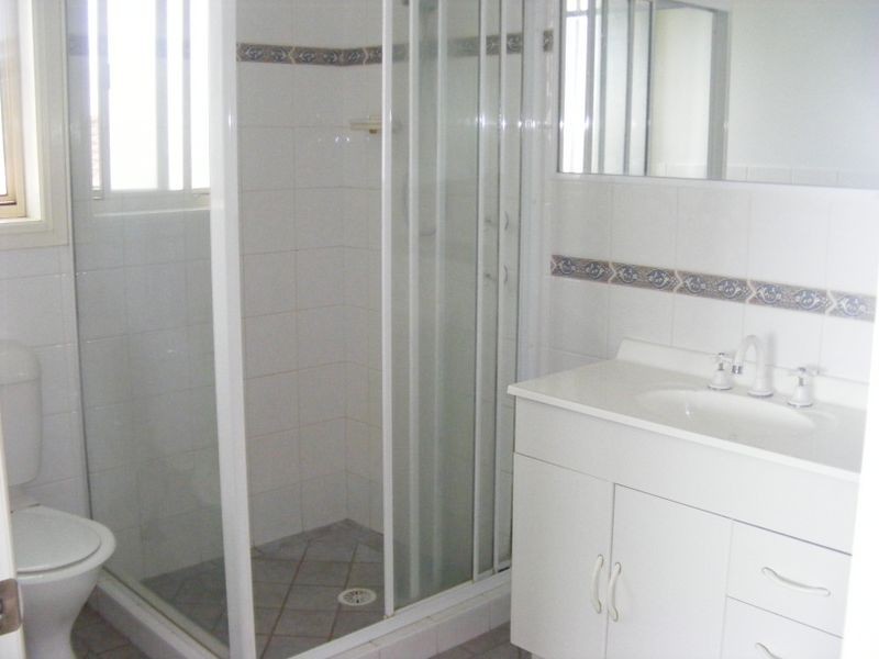 12 Samuel Place, Goulburn NSW 2580