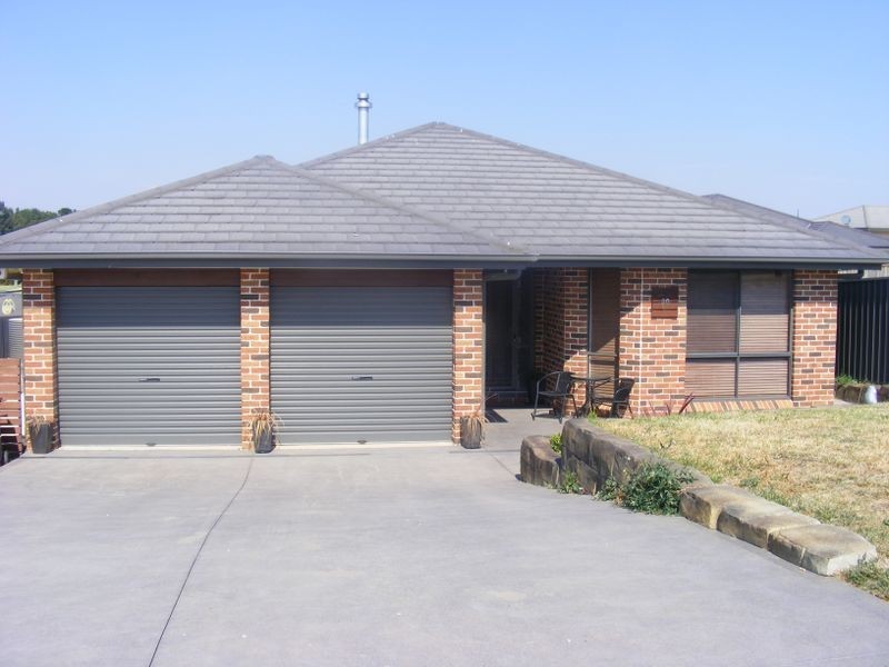 30 McGuire Drive, Goulburn NSW 2580