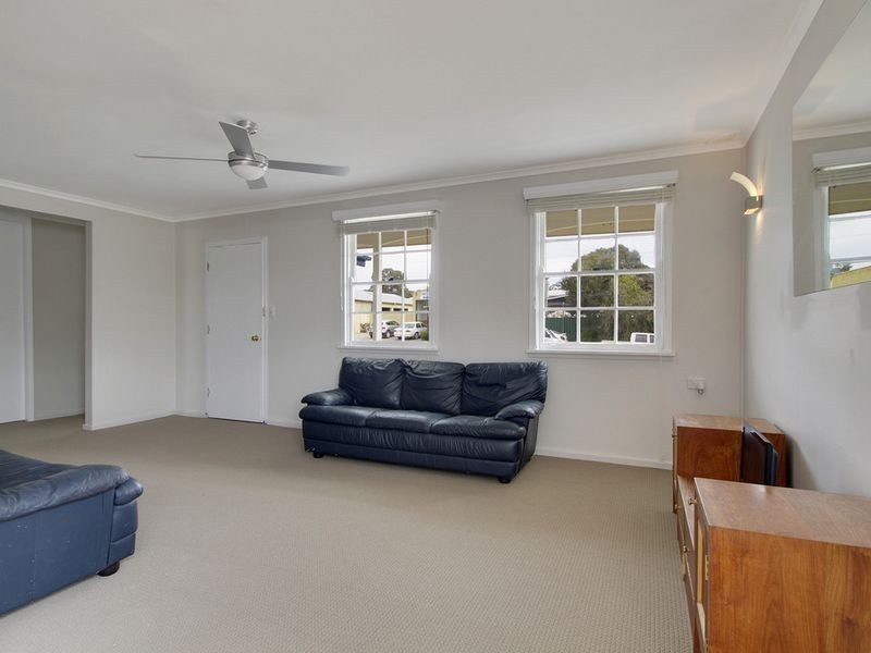 83 Robinson Street, Goulburn NSW 2580