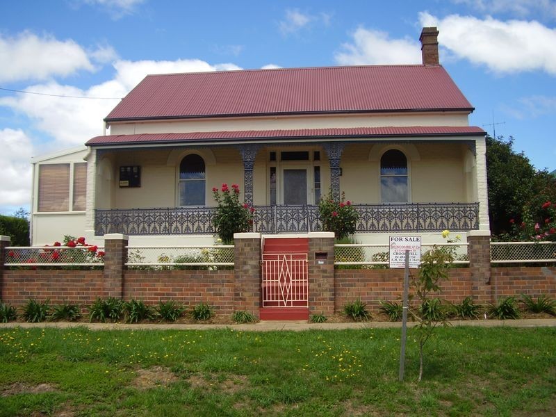 54 Spring Street, Crookwell NSW 2583