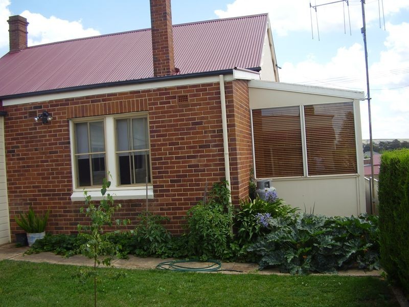 54 Spring Street, Crookwell NSW 2583