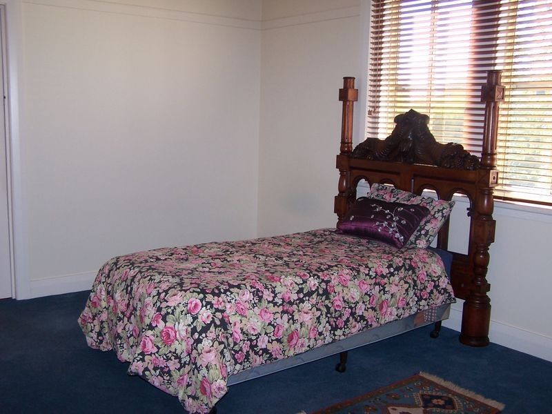 54 Spring Street, Crookwell NSW 2583