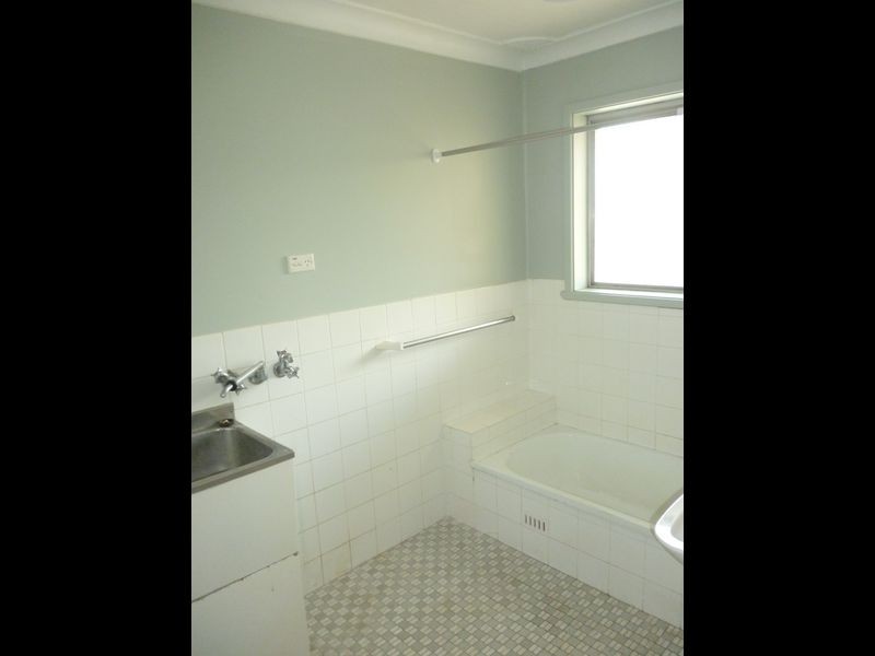 2/15 Avoca Street, Goulburn NSW 2580