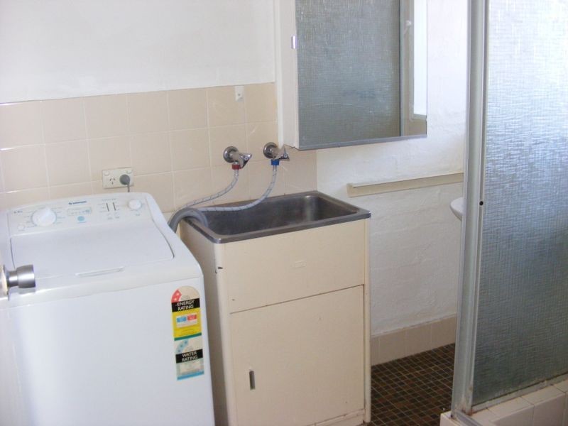 9/11 Queen Street, Goulburn NSW 2580