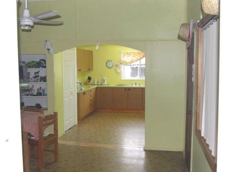 38 Lachlan Street, Bigga NSW 2583